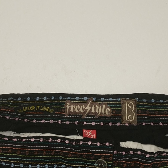 Freestyle shorts - Picture 2 of 3